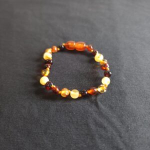 Vòng cổ hổ phách Baltic 1